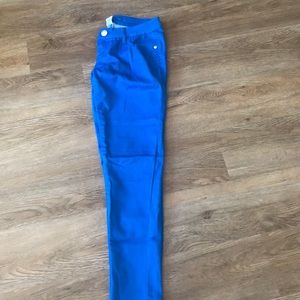 Cropped colored skinny jeans